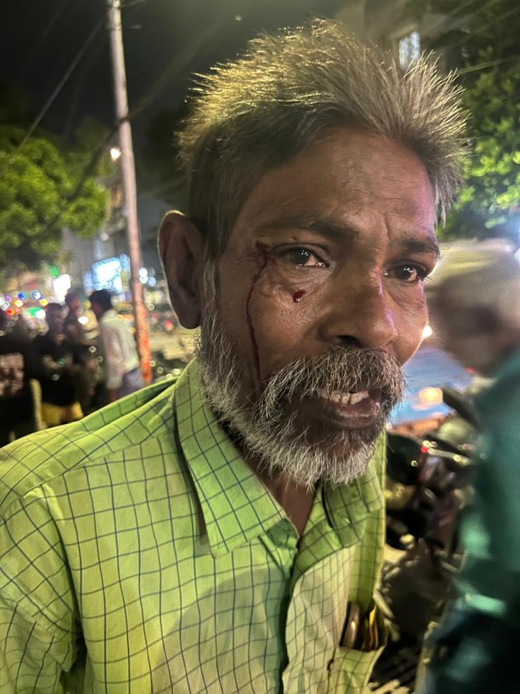 முதியவரை தாக்கிய டாஸ்மாக் ஊழியர்.!