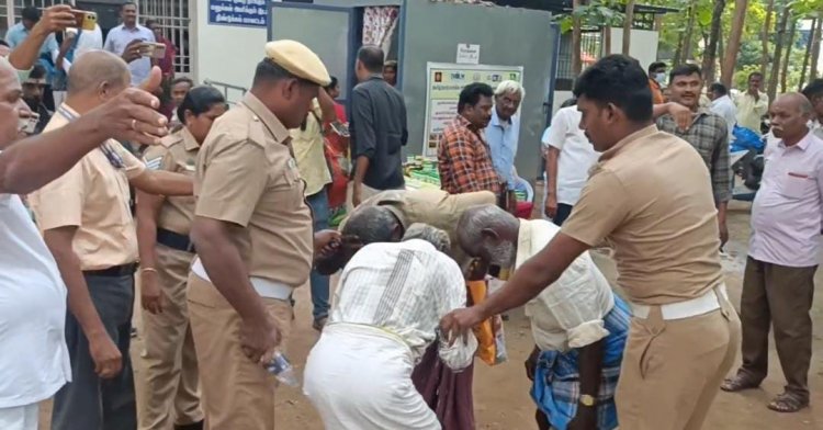 மாவட்ட ஆட்சியர் அலுவலகம் முன்பு அடுத்தடுத்து ஐந்து நபர்கள் தீக்குளிக்க முயற்சி மாவட்ட ஆட்சியர் அலுவலகமே பரபரப்பு.!