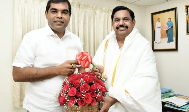 அதிமுக சார்பில் ஈரோடு இடைத்தேர்தலில் போட்டிய ஆற்றல் அசோக் குமார் விருப்ப மனு.!