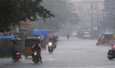 தென் தமிழகத்தில் மித மழைக்கு வாய்ப்பு.! வானிலை ஆய்வு  மையம். !