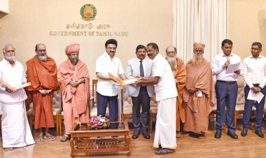 1,250 கிராமப்புறத் திருக்கோயில்கள் மற்றும் 1,250 ஆதிதிராவிடர் மற்றும் பழங்குடியினர் வசிக்கும் பகுதியிலுள்ள கோவில்களுக்கு வரைவோலை வழங்கிய முதலமைச்சர். !