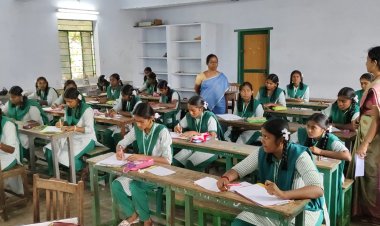 11-ஆம் வகுப்பு செய்முறை தேர்வை மையத்தை மாவட்ட முதன்மை கல்வி அலுவலர் நேரில் பார்வையிட்டு ஆய்வு.!