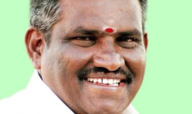 வருமானத்திற்கு அதிகமாக சொத்து சேர்த்ததாக கூறி அம்மன் அர்ஜுனன் வீட்டில் வருமான வரித்துறை ரெய்டு.!