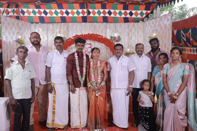 கூட்டமைப்பின் கோவை வடக்கு மாவட்ட மகளிர் அணிச் செயலாளர் பிரேமா முனியசாமி இல்ல வளைகாப்பு விழா.!