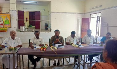 குற்றாலம் குற்றால நாத சுவாமி கோவில் அறங்காவலர் குழு முதல் கூட்டம்.!