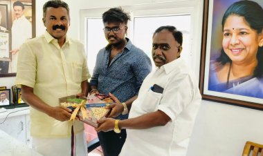 திமுக பொறுப்பாளர் ஜெயபாலனுக்கு தென்காசி நகர் மன்றதுணைத் தலைவர் கே என் எல் சுப்பையா பிறந்த நாள் வாழ்த்து தெரிவித்தார்.!