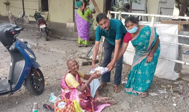 ஃபாதர் ஃபவுண்டேஷன் சாரிட்டபிள் டிரஸ்ட் சார்பில் சக்கரை பொங்கல் உடன் அன்னதானம் மற்றும் துணிகள் வழங்கினர்.!