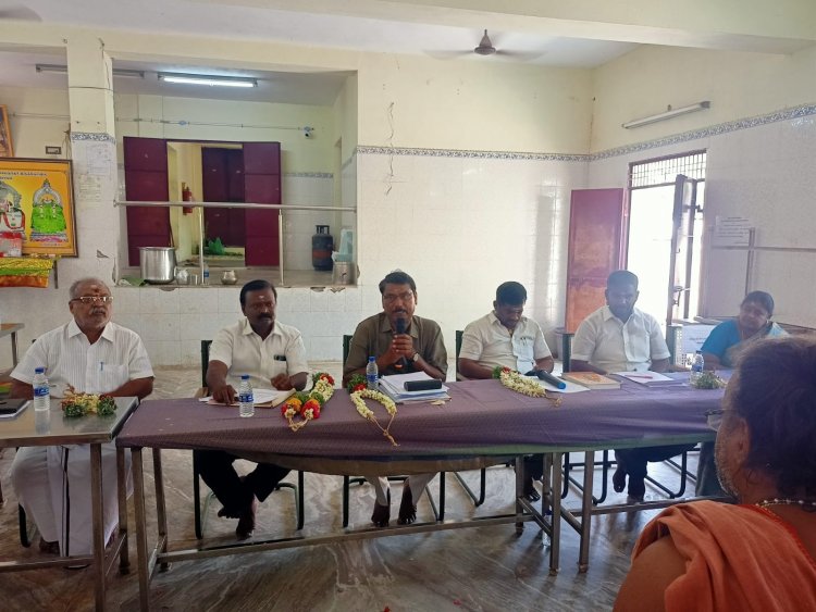 குற்றாலம் குற்றால நாத சுவாமி கோவில் அறங்காவலர் குழு முதல் கூட்டம்.!