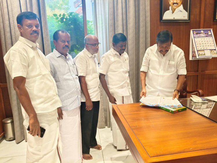 பல்வேறு கோரிக்கைகளை வலியுறுத்தி முன்னாள் மாவட்ட செயலாளர் சிவ பத்மநாதன் அமைச்சர் கே.என்.நேருவிடம் மனு.!