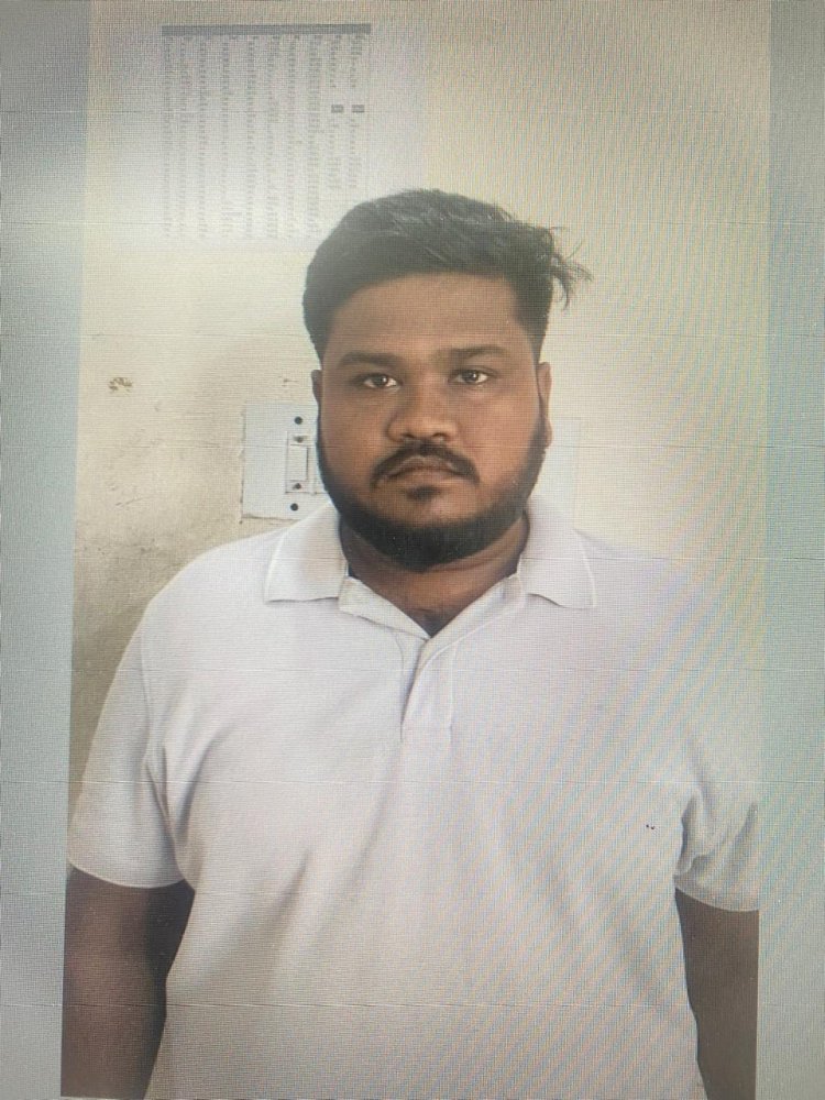 பாஜக பிரமுகர் காதலியோடு சேர்ந்து தொழில் செய்வதாக கூறி தொழிலதிபரிடம் 23 லட்சம் பணம் வாங்கி மோசடியில் ஈடுபட்டதால் கைது.!