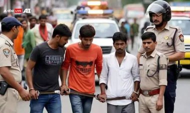 நண்பர்களுக்குள் வசூல் எவ்வளவு என கேட்டு பேசியது கொலையில் முடிந்தது.! ஒருவர் மரணம் - ஒருவர் சிறை. !