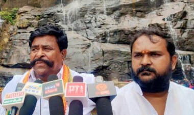 குற்றாலம் சுற்றுலா தளத்திற்கு 11 கோடி ஒதுக்கப்பட்டு பணிகள் எதுவும் நடைபெறவில்லை குற்றாலத்தில் பழனி நாடார் எம் எல் ஏ பேட்டி .!