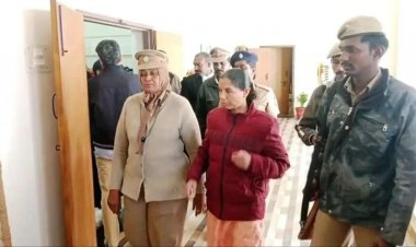 பெங்களூர் சிறையிலிருந்து ஊட்டி நீதிமன்றத்திற்கு பலத்த போலீஸ் பாதுகாப்புடன் கொண்டு வரப்பட்ட மாவோயிஸ்ட். !