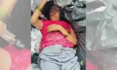 புற்று நோயாளி என்று தெரிந்தும் குப்பைக் கிடங்கில் விட்டுச் சென்ற குடும்பத்தினர், பெண்ணை மீட்டு மருத்துவமனையில் சேர்த்த காவல் துறையினர்.!