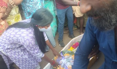 உடலுறுப்பு தானம் செய்தவரின் உடலுக்கு இறுதி மரியாதை செலுத்திய மாவட்ட அதிகாரிகள். !