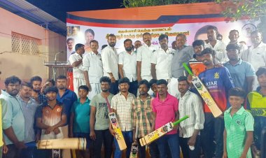 திமுக நான்காண்டு சாதனை விளக்க தெருமுனை கூட்டத்தில் நலதிட்ட உதவிகள். !