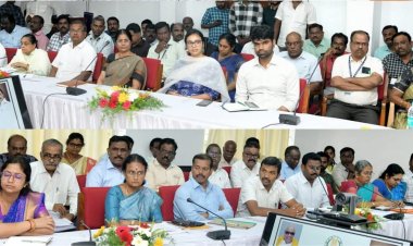 அரசின் முன்னோடி திட்டங்கள் மற்றும் வளர்ச்சிப் பணிகள் குறித்து மாவட்ட ஆட்சியர் அலுவலகத்தில் ஆய்வுக் கூட்டம். !