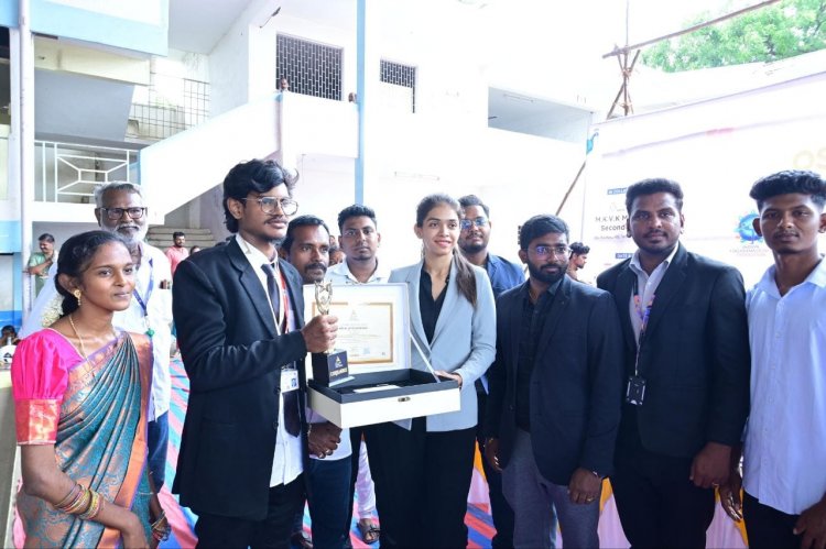 தென்காசியில்  யோகா உலக சாதனைப் பதிவு அங்கீகாரம்  .!