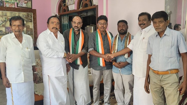 காங்கிரஸ் கிராம கமிட்டி பொறுப்பாளர் அக.கிருஷ்ணமூர்த்தி முன்னிலையில் காங்கிரஸ் கட்சியில் பலர் இணைந்தனர்..!