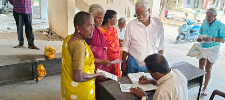 காவேரிப்பட்டிணத்தில் இந்தியன் ரெட் கிராஸ் சொசைட்டி  சார்பில் இலவச கண் சிகிச்சை முகாம் .!