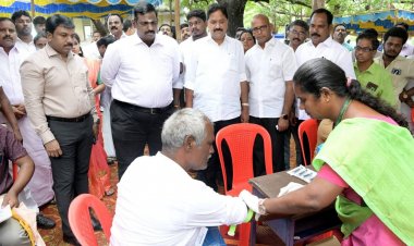 "நலம் காக்கும் ஸ்டாலின்" திட்ட மருத்துவ முகாம் .!