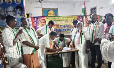 சிவகிரியில் காங்கிரஸ் சார்பில் மாபெரும் கையெழுத்து இயக்கம் .!