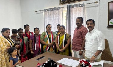 ஓசூர் பகுதிகளிலிருந்து ஏராளமான பெண்கள் அதிமுகவில் இணைந்தனர்..!