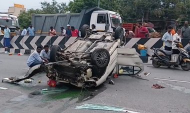 ஆம்பூர் அருகே இருசக்கர வாகனத்தின் மீது கார் மோதி விபத்து. 3 பேர் படுகாயம்..!