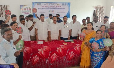 அதிமுக கட்சியின் சார்பில் பூத் கமிட்டி அமைப்பது குறித்தும் கட்சி வளர்ச்சிப் பணிகள் குறித்தும் ஆலோசனைக் கூட்டம் நடைபெற்றது. !