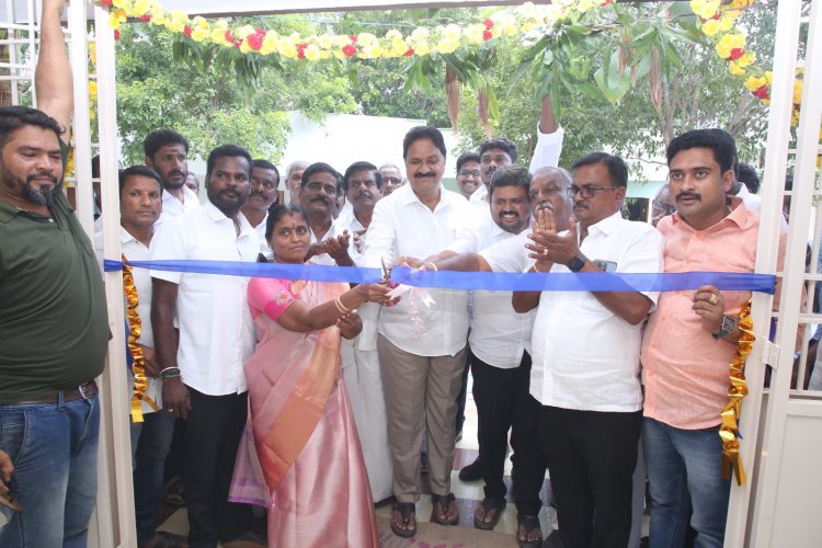 பேரூராட்சி நிர்வாகம் 6-வது நிதி குழும மானியம் 2025-2025 ஆண்டு ஆறு வகுப்பறை கொண்ட கட்டிட திறப்பு விழா .!