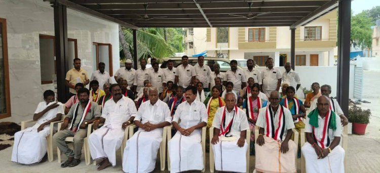 மாற்று கட்சியில் இருந்து விலகி அதிமுகவில் இணைந்தனர் .!