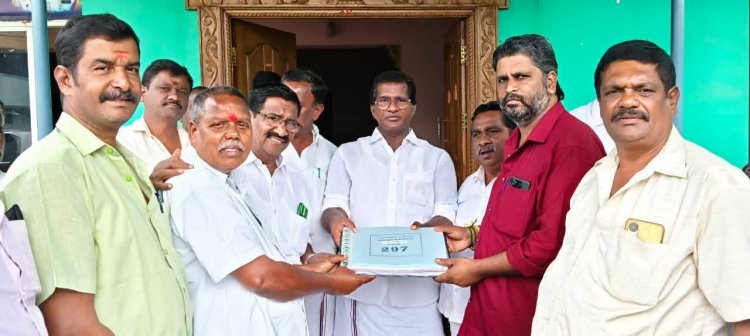 இளம்பெண்கள் பாசறை மாவட்ட செயலாளர் KPM.சதீஷ்குமார்.BE.MBA கலந்து கொண்டு தேர்தல் குறித்த கலந்துரையாடல் நிகழ்த்தினார்.!