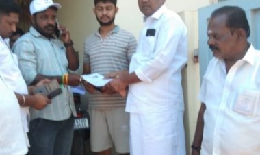 குற்றாலம் பேரூராட்சியில் எஸ் ஐ ஆர் கணக்கீட்டு படிவம் வழங்கல் .!