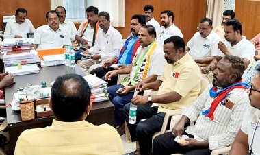 வருவாய் கோட்டாட்சியர் அலுவலகத்தில் நடைபெற்ற அனைத்து கட்சிகளின் கூட்டம் .!