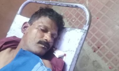 இருசக்கர வாகனங்கள் ஒன்றோடு ஒன்று மோதல் எம் பி யின் முகாம் அலுவலக டிரைவர் சம்பவ இடத்திலேயே உயிரிழப்பு மேலும் ஒருவர் படுகாயம். !