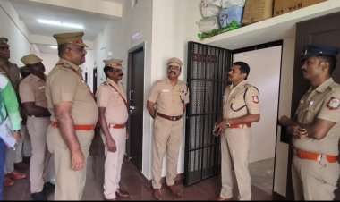 பெரும்பாக்கம் காவல் நிலையத்தில் பள்ளிகரணை காவல் மாவட்ட துணை ஆணையர் கார்த்திகேயன் திடீர் ஆய்வு..!