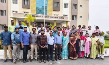 கிருஷ்ணகிரி அரசு மருத்துவ கல்லூரியில் பணியாற்றிய காலத்தினை நினைவுகூர்ந்து பிரிவு உபசார விழா நடத்தப்பட்டது.!