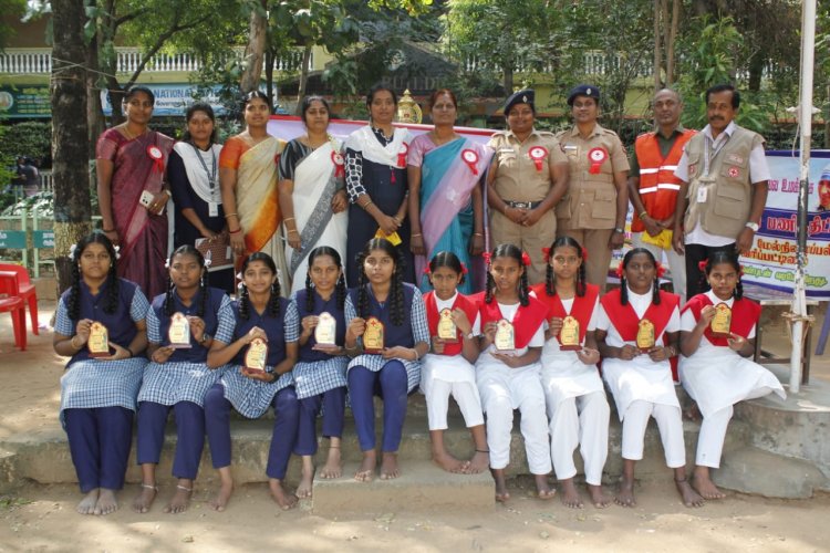 இந்தியன் ரெட் கிராஸ் சொசைட்டி சார்பில் போதை பொருள் தடுப்பு மற்றும் தற்கொலைக்கு எதிரான விழிப்புணர்வு கருத்தரங்கம்..!