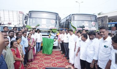 ஊத்தங்கரையில் தற்போது இயங்கி வரும் பத்து மகளிர் விடியல் பயணம் செய்யும் நகரப் பேருந்துகளுக்கு மாற்றாக புதிய பேருந்துகள் வழித்தடம் நீட்டிப்பு.!