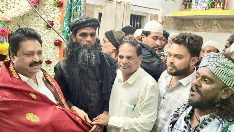 ஹெக் பஞ்சத் தர்காவில் நடைபெற்ற அமாவாசை சிறப்பு தொழுகை .!