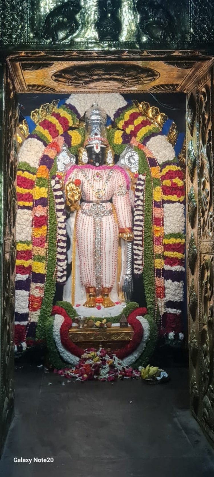 ஸ்ரீ சென்னகேசவ பெருமாள் என்கின்ற சென்ராய சாமி திருக்கோயில் திருப்பணி. !