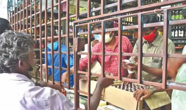 டாஸ்மாக்கில் மதுபாட்டில்களை வாங்கி குடித்து விட்டு காலி பாட்டிலை டாஸ்மாக்கிலே விற்று கொள்ளலாம் புதிய அறிவிப்பு.!