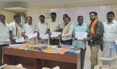 கிருஷ்ணகிரி வருவாய் கோட்டாட்சியர் அலுவலகத்தில் அனைத்து அங்கீகரிக்கப்பட்ட அரசியல் கட்சியினருடன் ஆலோசனைக் கூட்டம் நடைபெற்றது.!