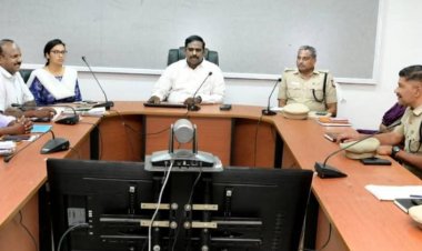 மதுவிலக்கு மற்றும் ஆயத்தீர்வை துறை சார்பாக போதைபொருள் மற்றும் கள்ளசாராயம் ஒழிப்பு குறித்த ஆய்வுக் கூட்டம்.!