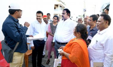 வாக்காளர்களிடமிருந்து பெறப்பட்ட படிவங்களான 6,7 மற்றும் 8 ஆகியவற்றின் மீது மேற்கொள்ளப்பட்ட நடவடிக்கைகள் குறித்து சிறப்பு தேர்தல் பார்வையாளர் ஆய்வு மேற்கொண்டார். !