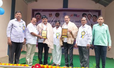 அஞ்சூர் ஜெகதேவி அரசு மேல்நிலைப்பள்ளியில் 60-ஆம் ஆண்டு வைர விழா  மற்றும் குடியரசு தின விழா.!