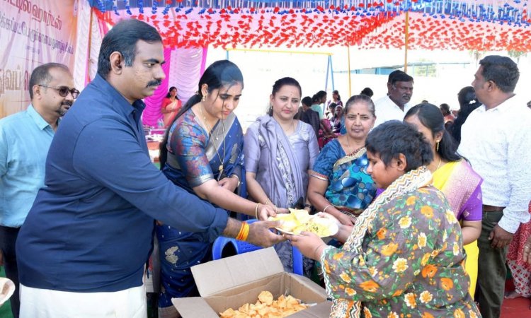 லிட்டில் ஹார்ட்ஸ் மனநல காப்பகத்தில் பொங்கல் விழா கொண்டாடிய மாவட்ட ஆட்சியர். !