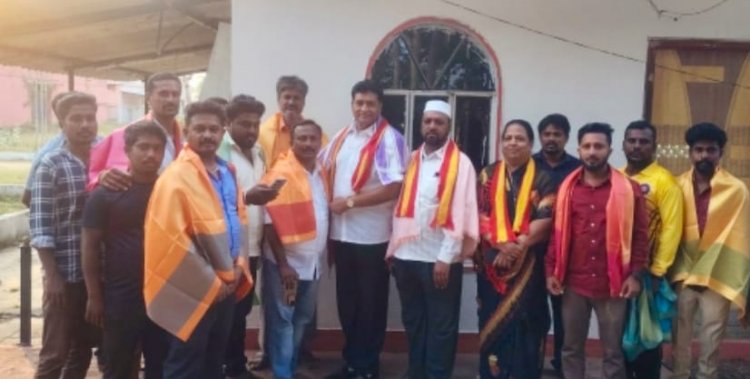 பல்வேறு கட்சிகளில் இருந்து விலகியவர்கள் தமிழக வெற்றி கழகத்தில் இணையும் விழா .!