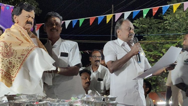 கிருஷ்ணகிரி நகரம், பூந்தோட்டத்தில் அதிமுக சார்பில் பொங்கல் திருவிழா.!