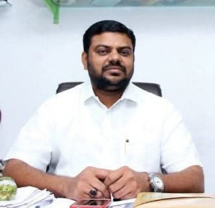 எஸ் டி பி ஐ கட்சி சார்பாக 77 வது குடியரசு தின வாழ்த்துக்களை மாநில தலைவர் நெல்லை முபாரக் தெரிவித்தார்.!